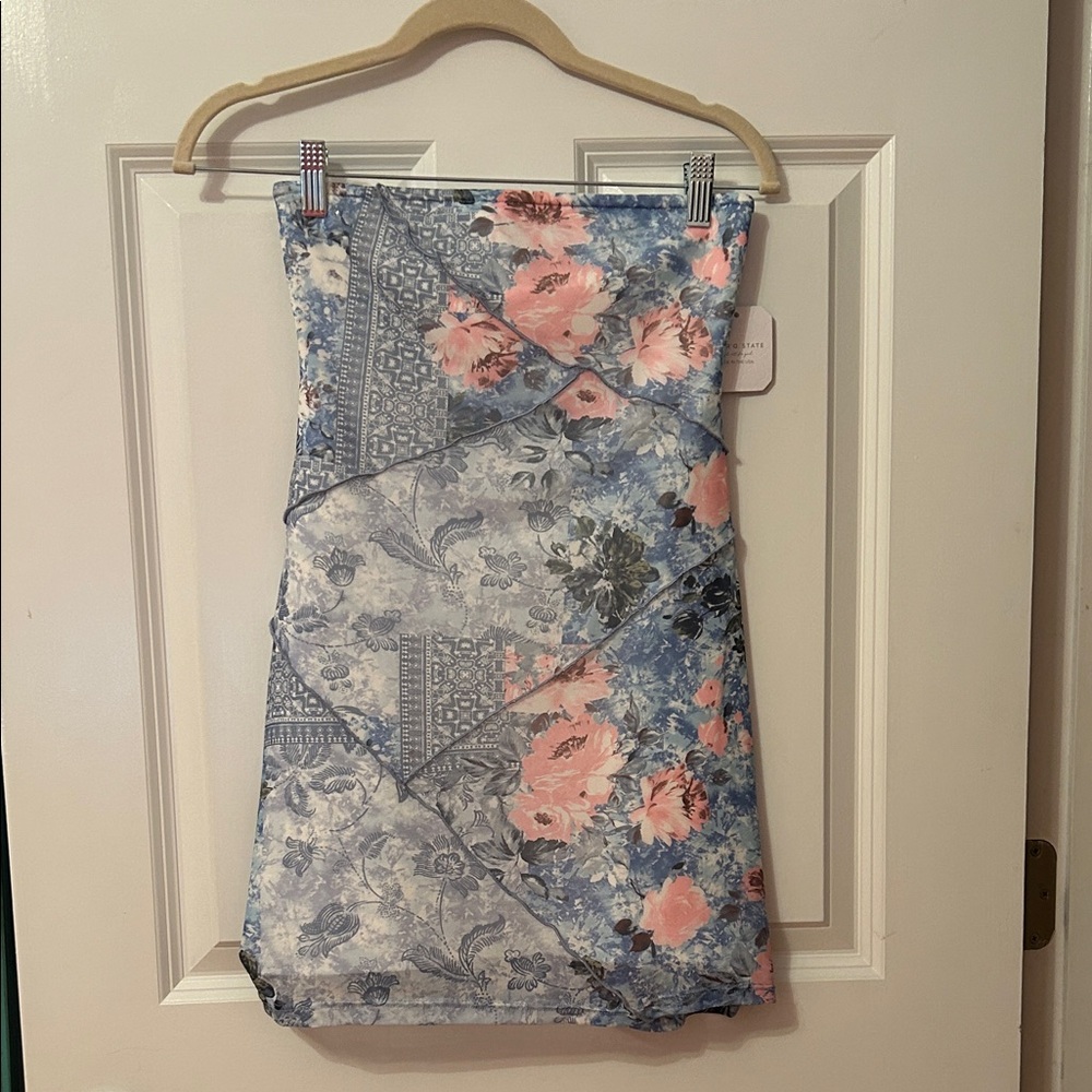 Floral Blue & Pink Strapless Dress Altard State